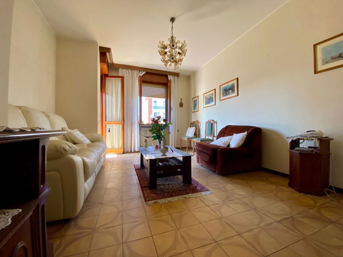 Foto 4 di 50 - Appartamento in vendita a Cremona