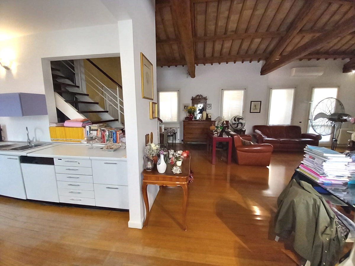 Foto 3 di 19 - Appartamento in vendita a Chioggia