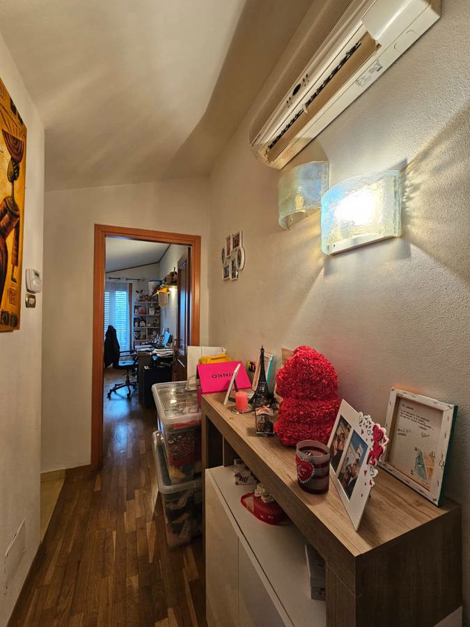 Foto 10 di 17 - Appartamento in vendita a Arezzo