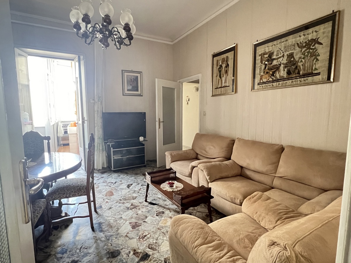 Foto 10 di 14 - Appartamento in vendita a Taranto