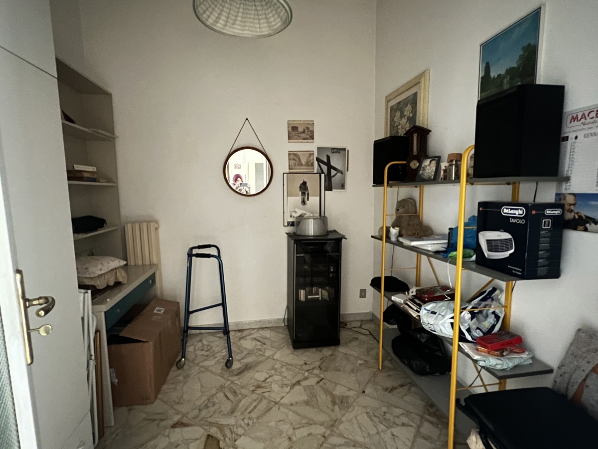 Foto 11 di 14 - Appartamento in vendita a Taranto