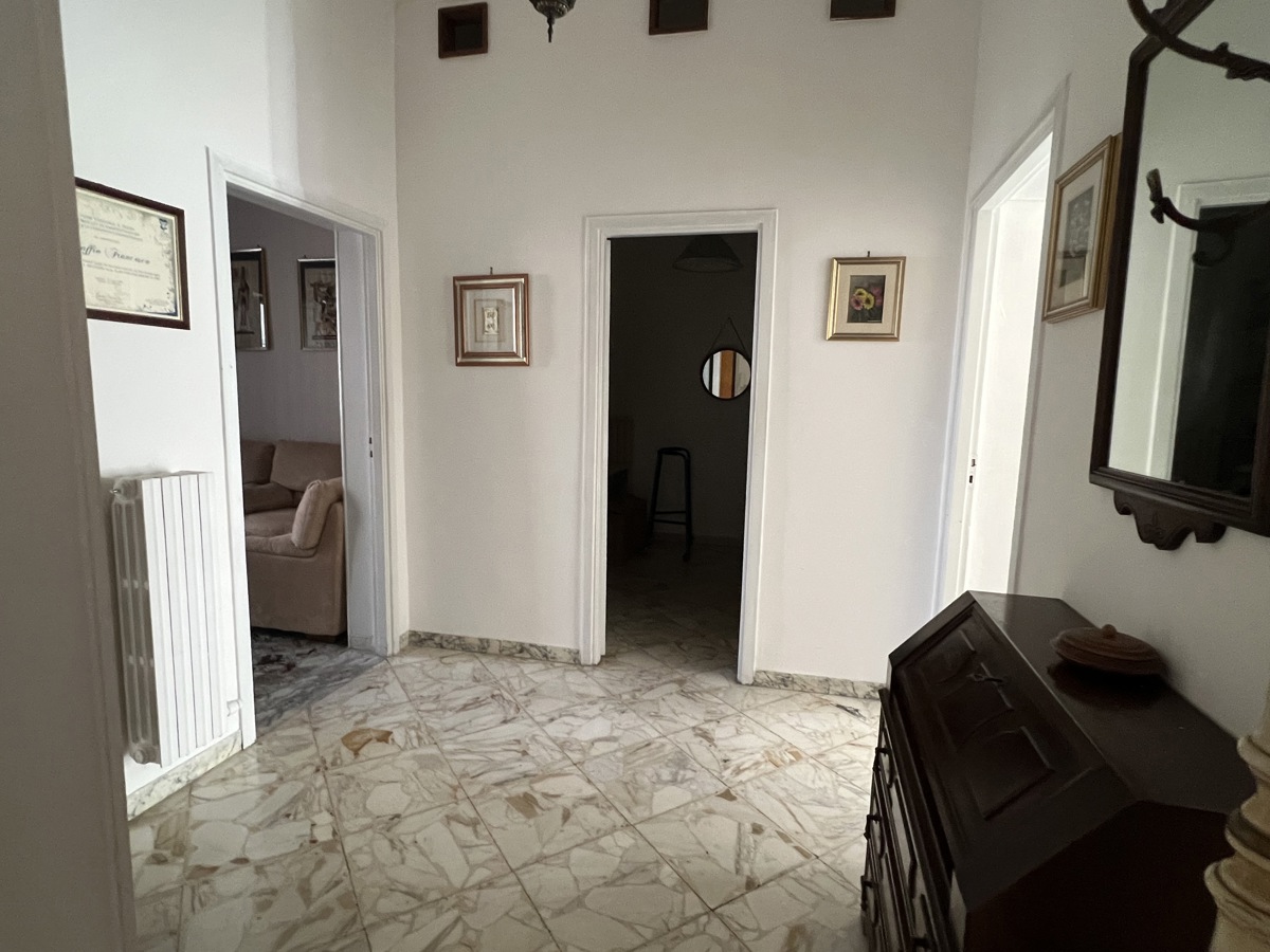 Foto 7 di 14 - Appartamento in vendita a Taranto