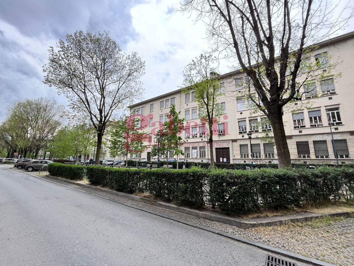 Foto 3 di 28 - Appartamento in vendita a Torino