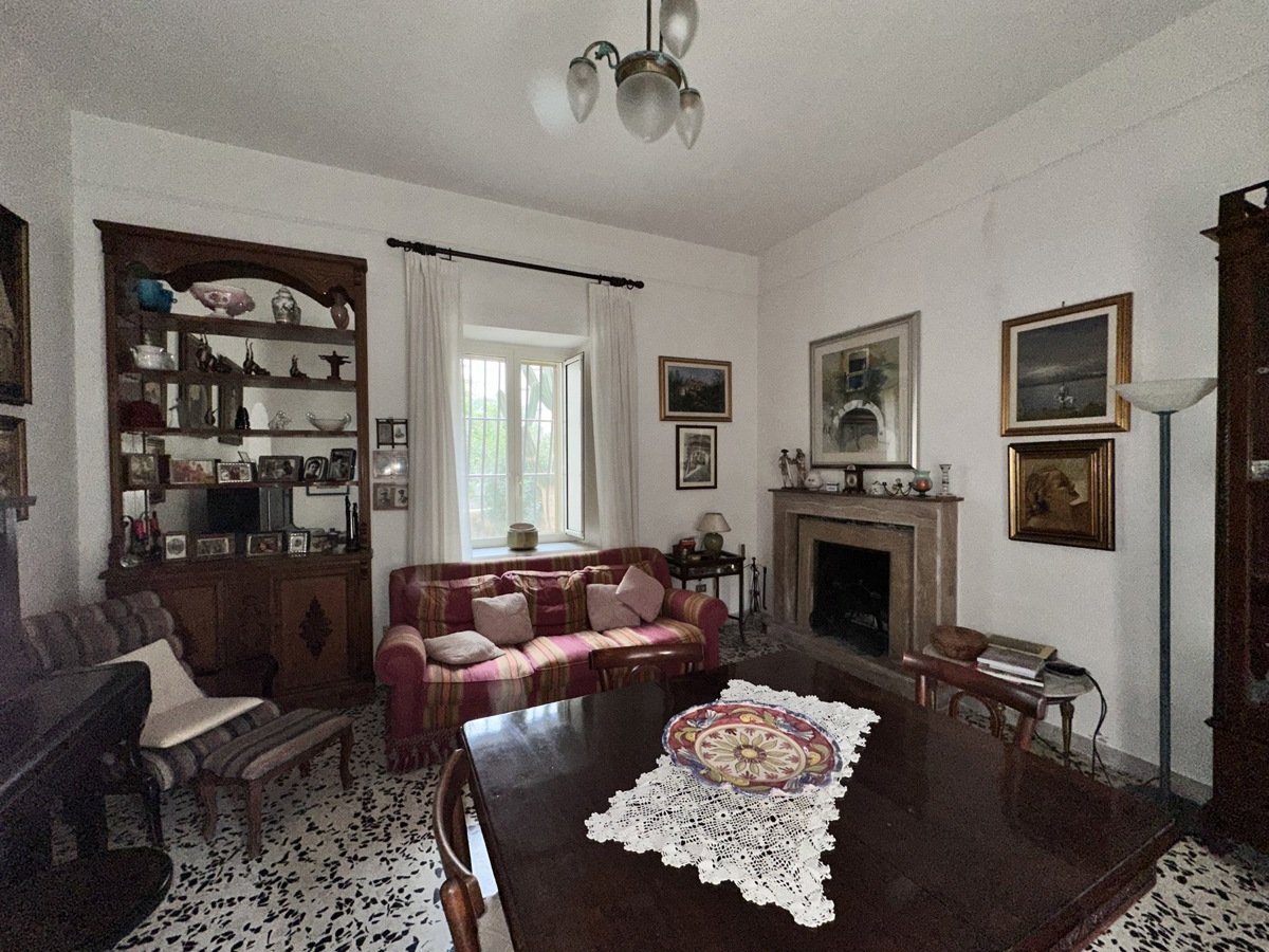 Foto 11 di 49 - Villa in vendita a Castelforte