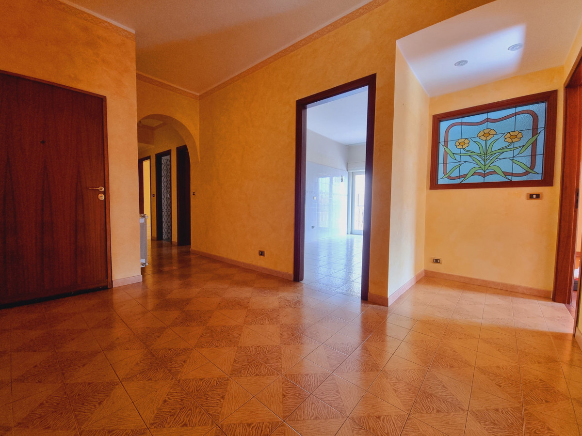 Foto 1 di 31 - Appartamento in vendita a Milazzo