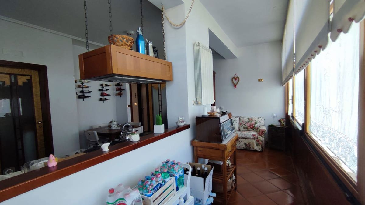 Foto 9 di 41 - Appartamento in vendita a Torre Annunziata