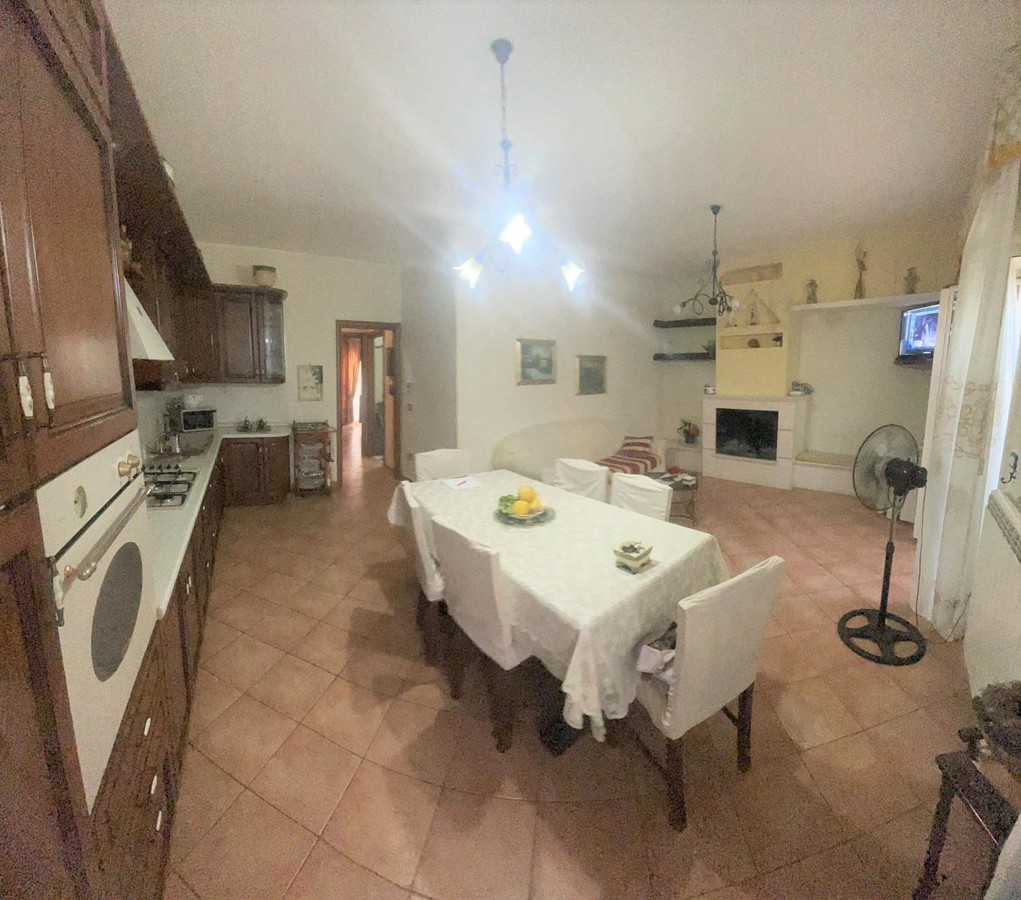 Foto 2 di 17 - Appartamento in vendita a Sessa Aurunca