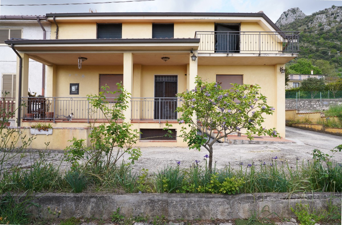 Casa indipendente in vendita a Cassino (FR)