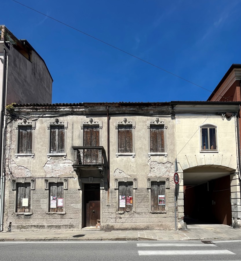 Foto 1 di 9 - Palazzo o stabile in vendita a Monselice