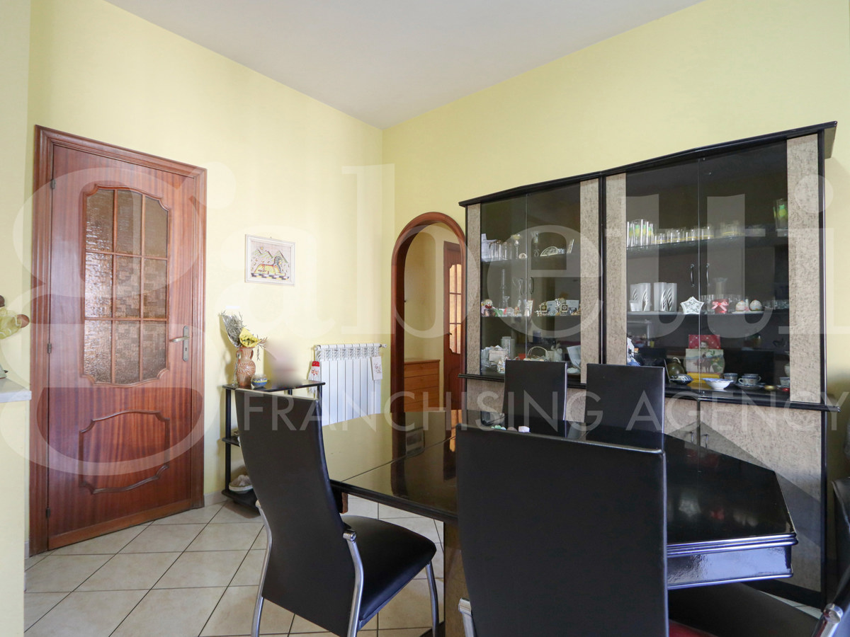 Foto 7 di 22 - Appartamento in vendita a Napoli