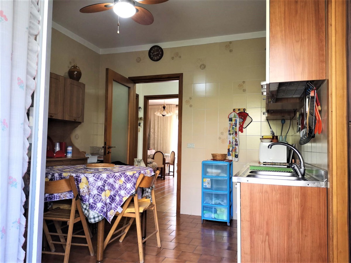 Foto 3 di 16 - Appartamento in vendita a Bari