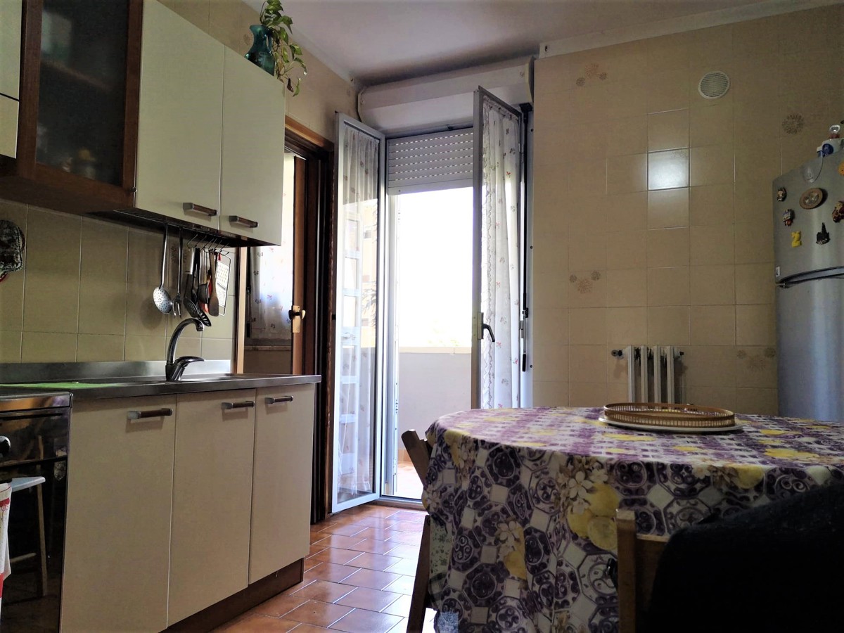 Foto 4 di 16 - Appartamento in vendita a Bari
