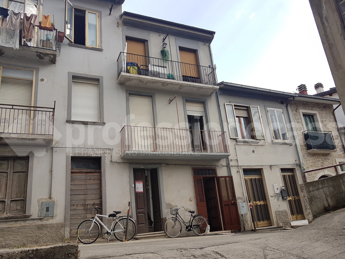 Foto 2 di 21 - Appartamento in affitto a Castel di Sangro
