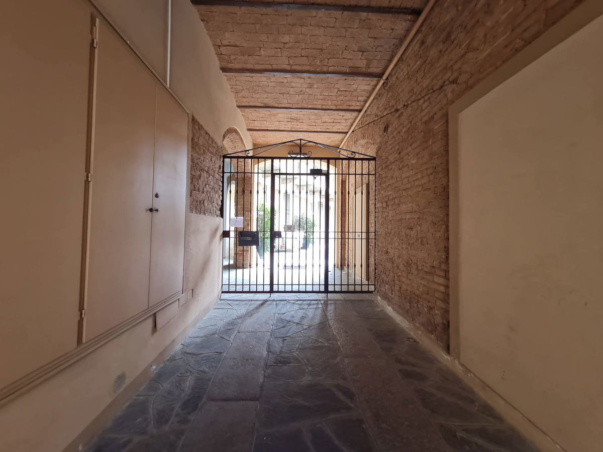 Foto 18 di 20 - Appartamento in vendita a Piacenza