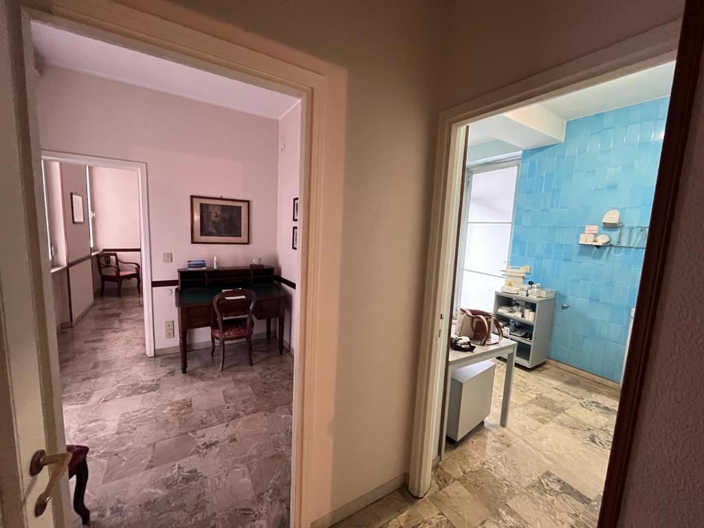 Foto 36 di 47 - Appartamento in vendita a Cremona