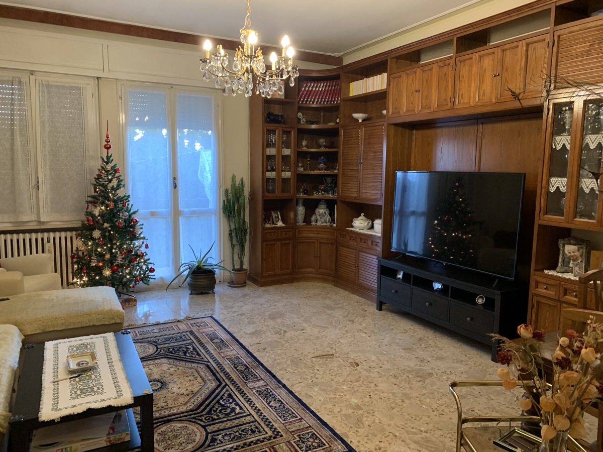 Foto 7 di 28 - Appartamento in vendita a Reggio Emilia