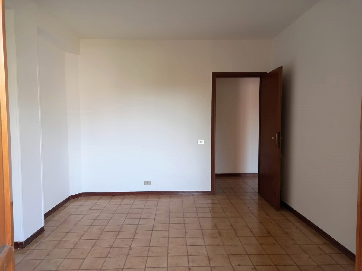 Foto 5 di 11 - Appartamento in vendita a Latina