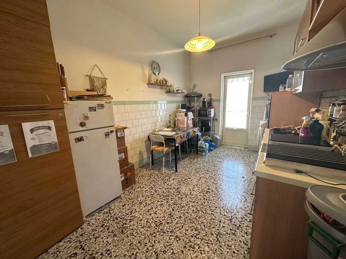 Foto 11 di 23 - Appartamento in vendita a Taranto