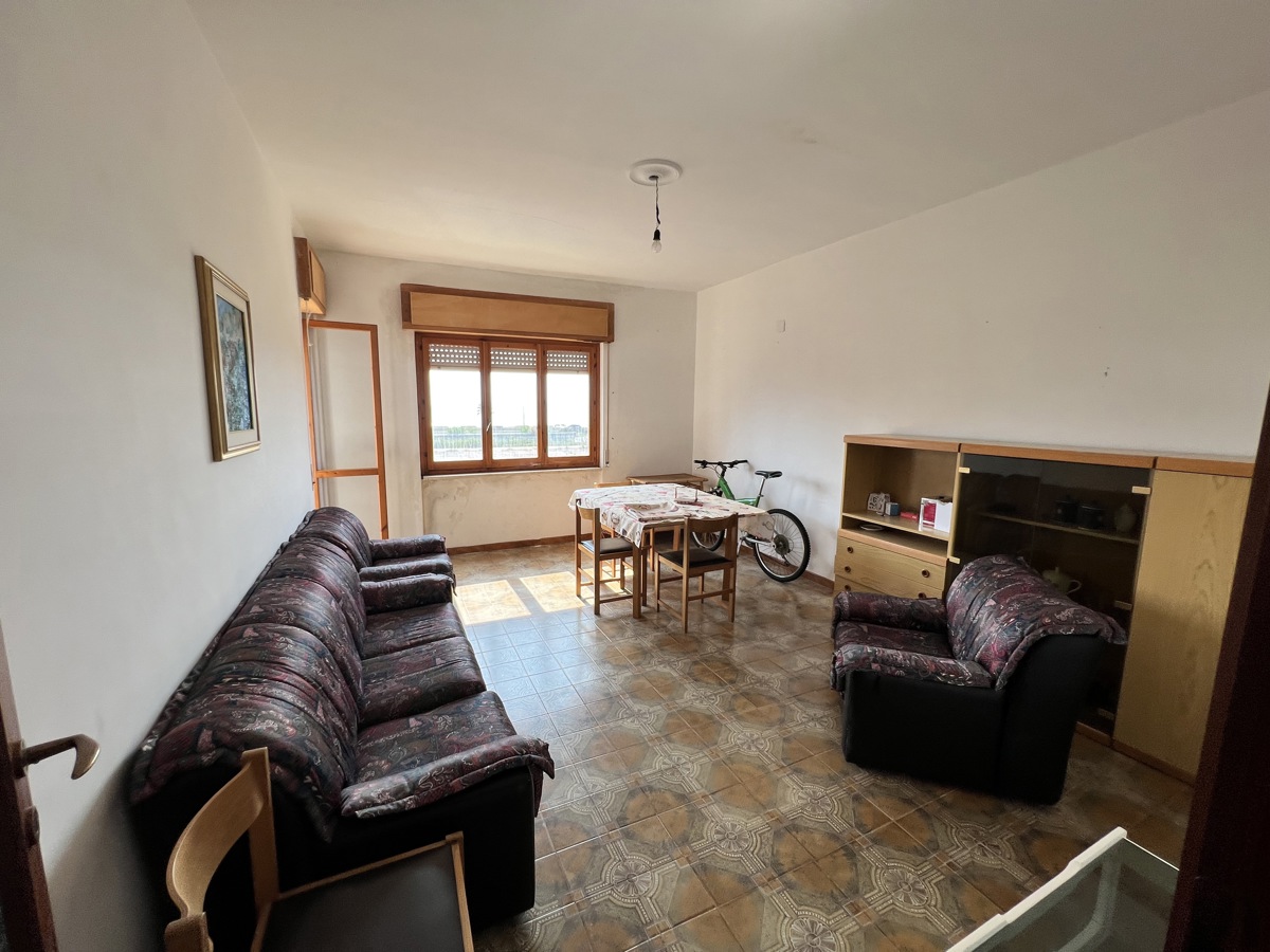 Foto 7 di 34 - Appartamento in vendita a Falconara Albanese