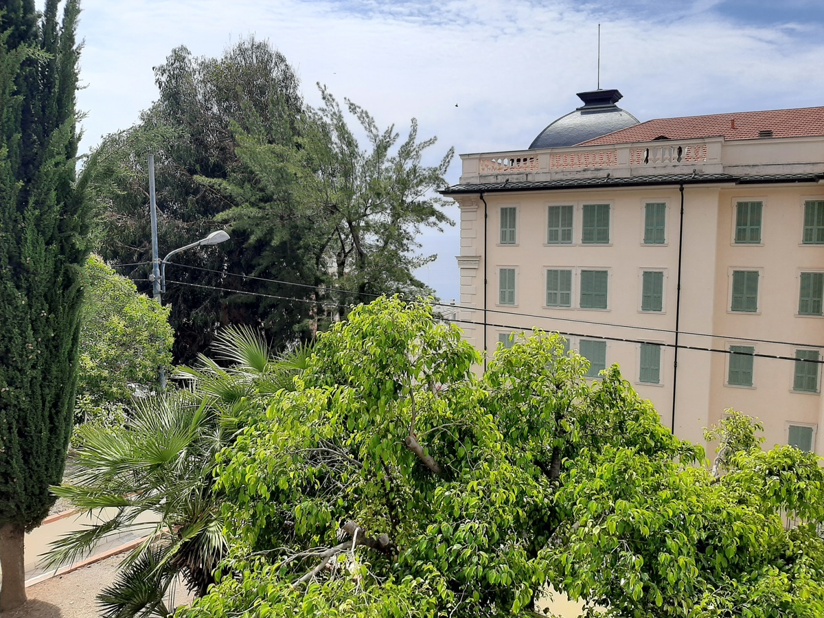 Foto 13 di 31 - Appartamento in vendita a Sanremo