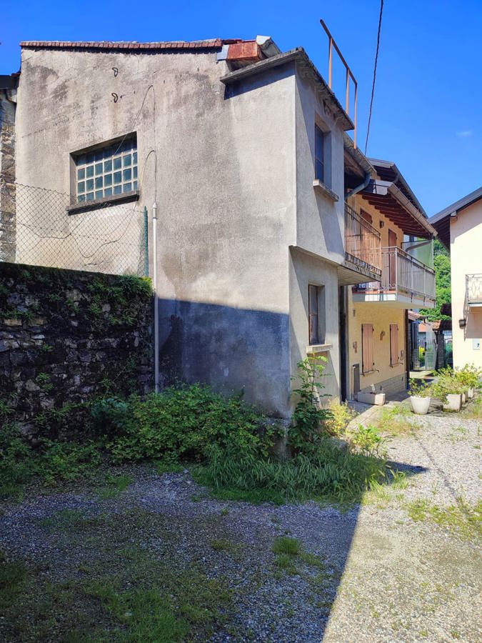 Foto 26 di 30 - Casa indipendente in vendita a Alta Valle Intelvi