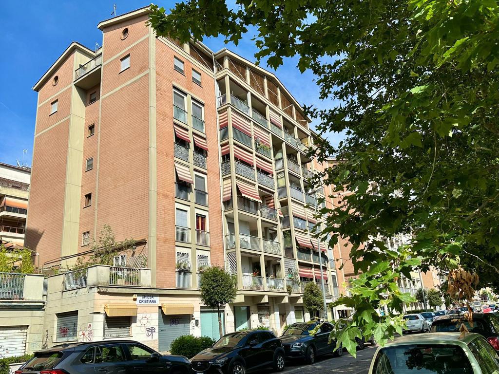 Foto 3 di 26 - Appartamento in vendita a Ciampino