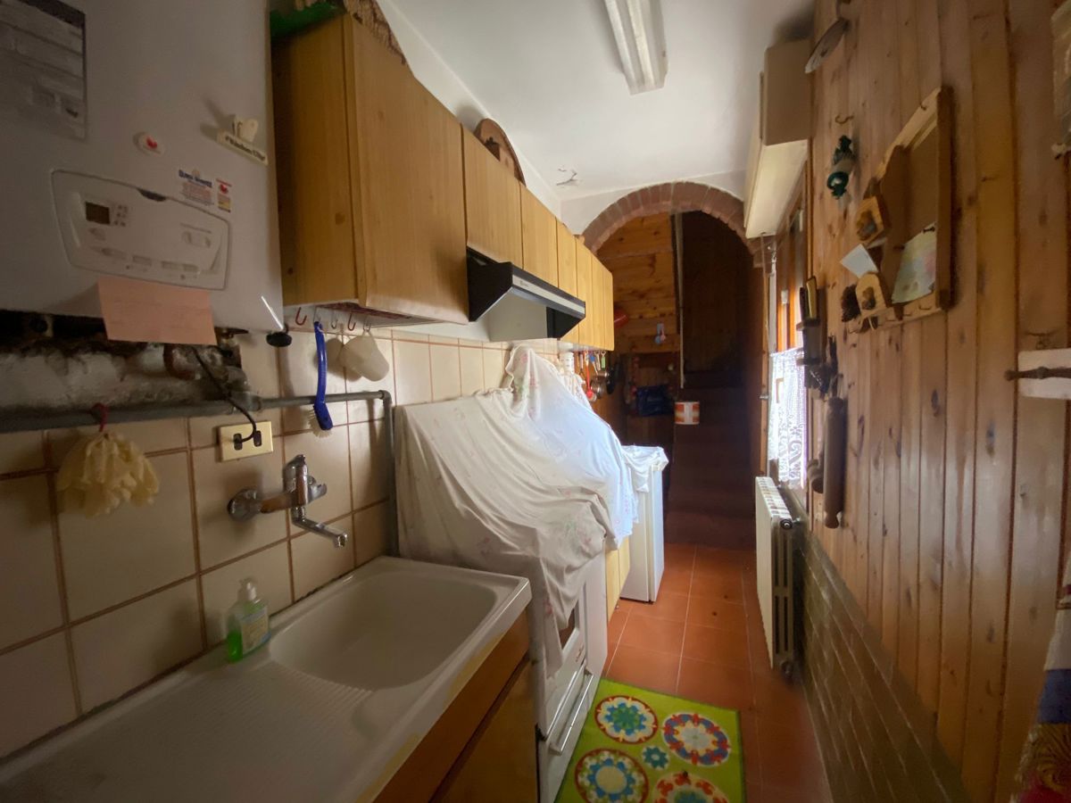 Foto 7 di 10 - Appartamento in vendita a Ziano Piacentino