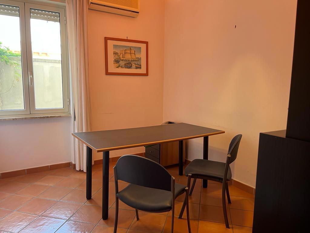Foto 10 di 17 - Appartamento in vendita a Brindisi