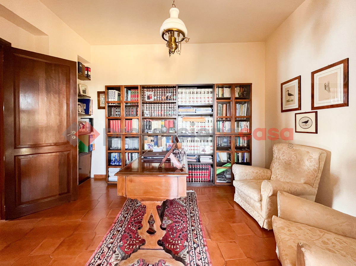 Foto 33 di 51 - Villa in vendita a Milazzo