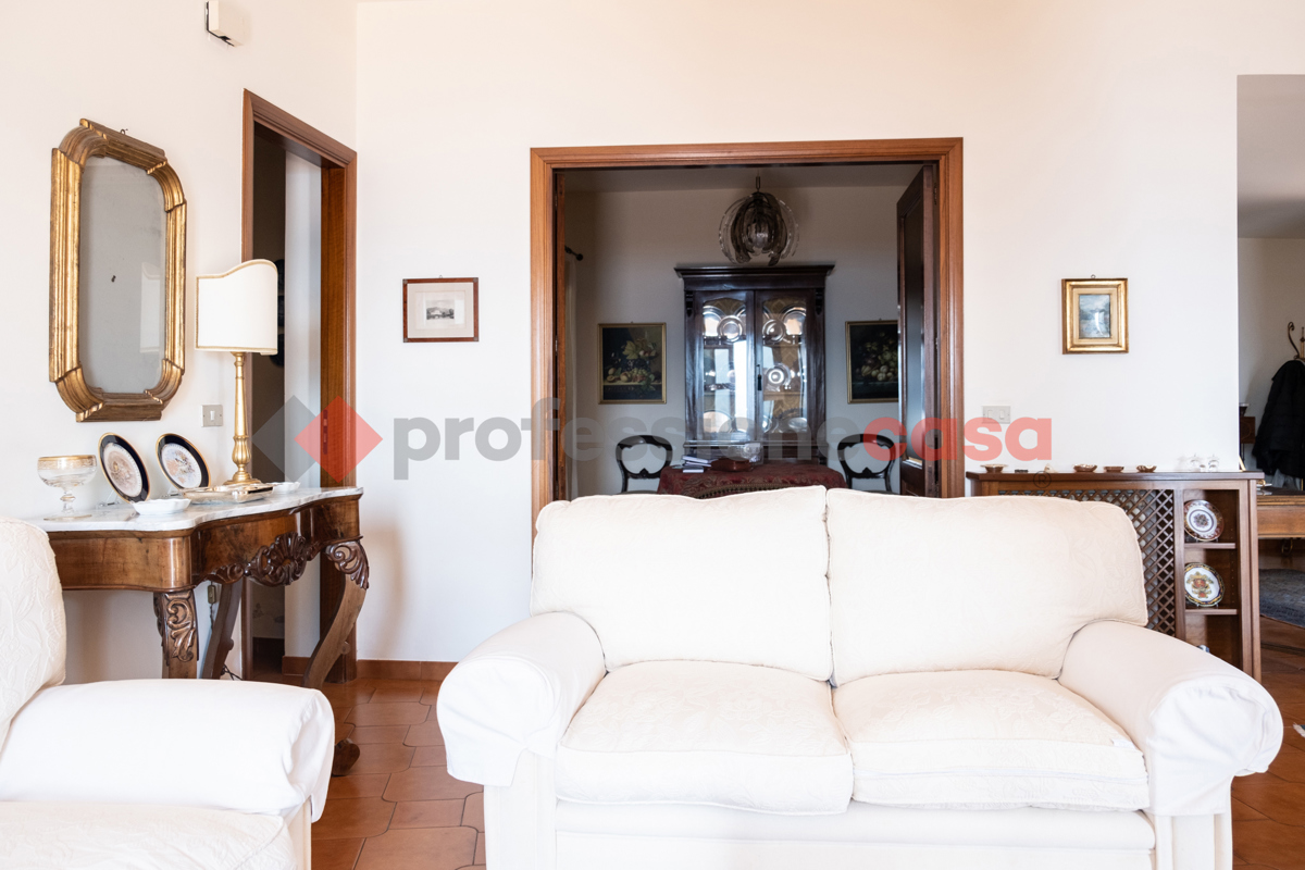 Foto 16 di 51 - Villa in vendita a Milazzo
