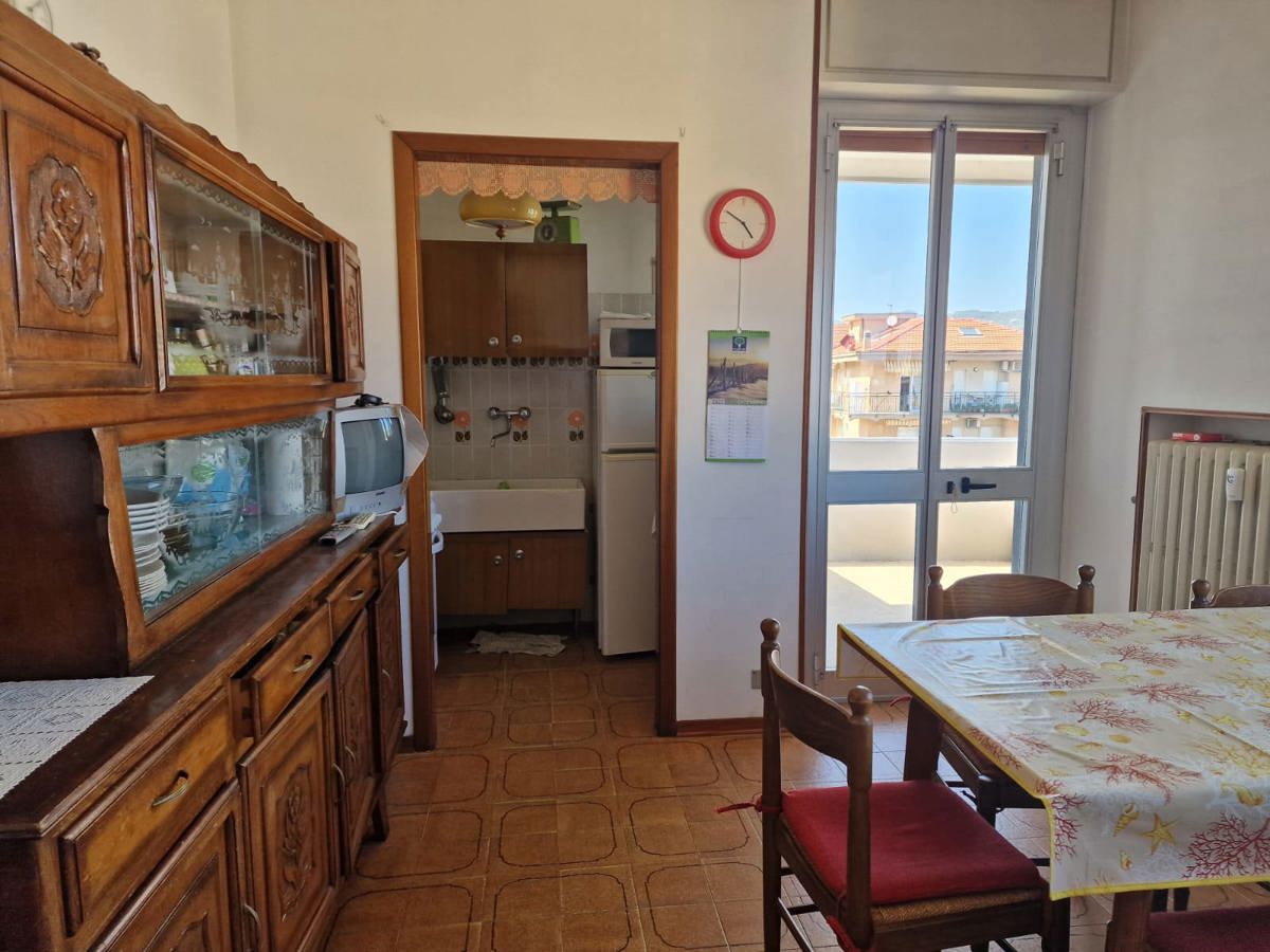 Foto 2 di 21 - Appartamento in vendita a Andora