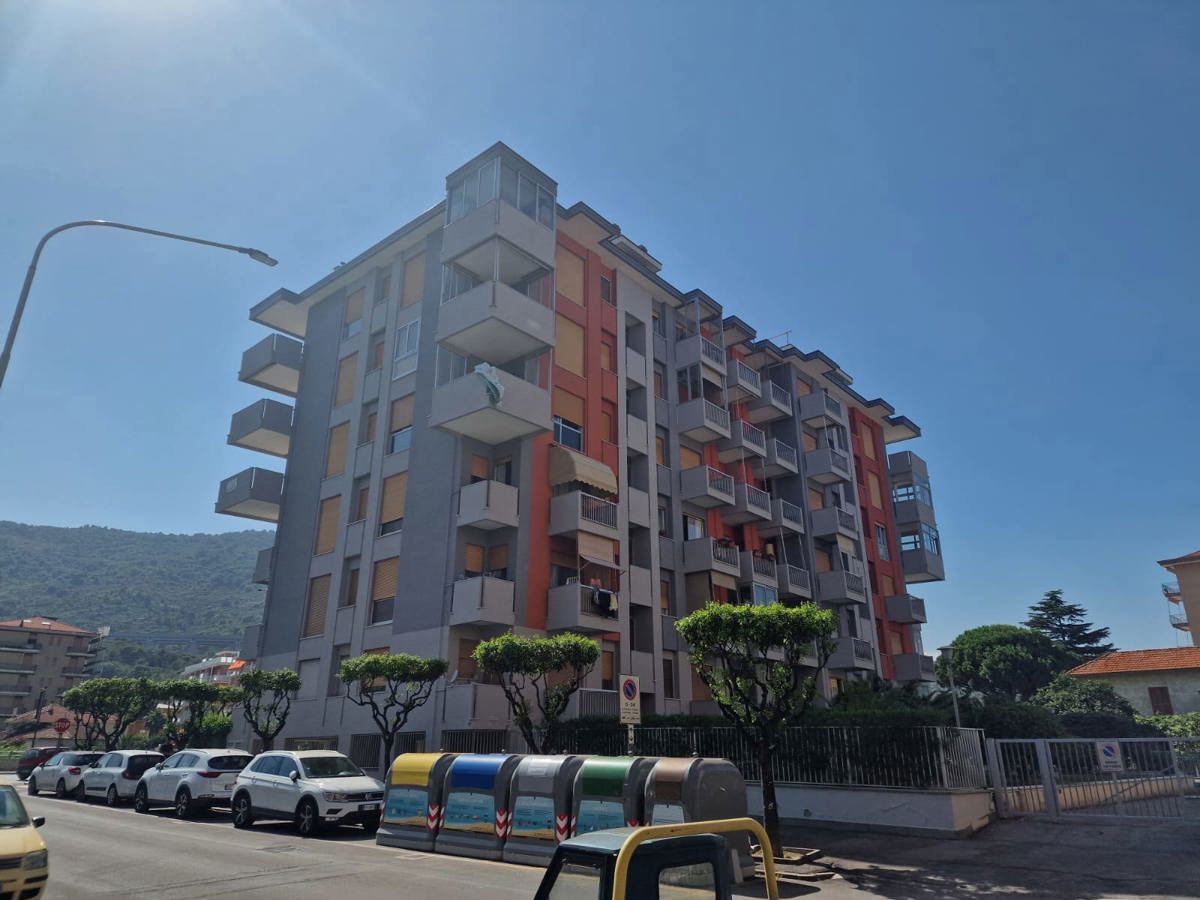 Foto 21 di 21 - Appartamento in vendita a Andora