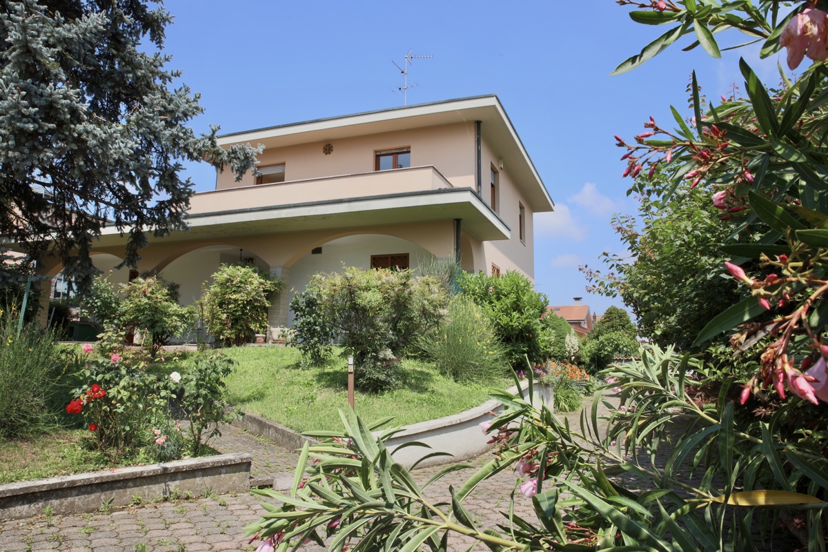 Vendita Villa unifamiliare Casa/Villa Cisliano Via Cusago, 0 431768