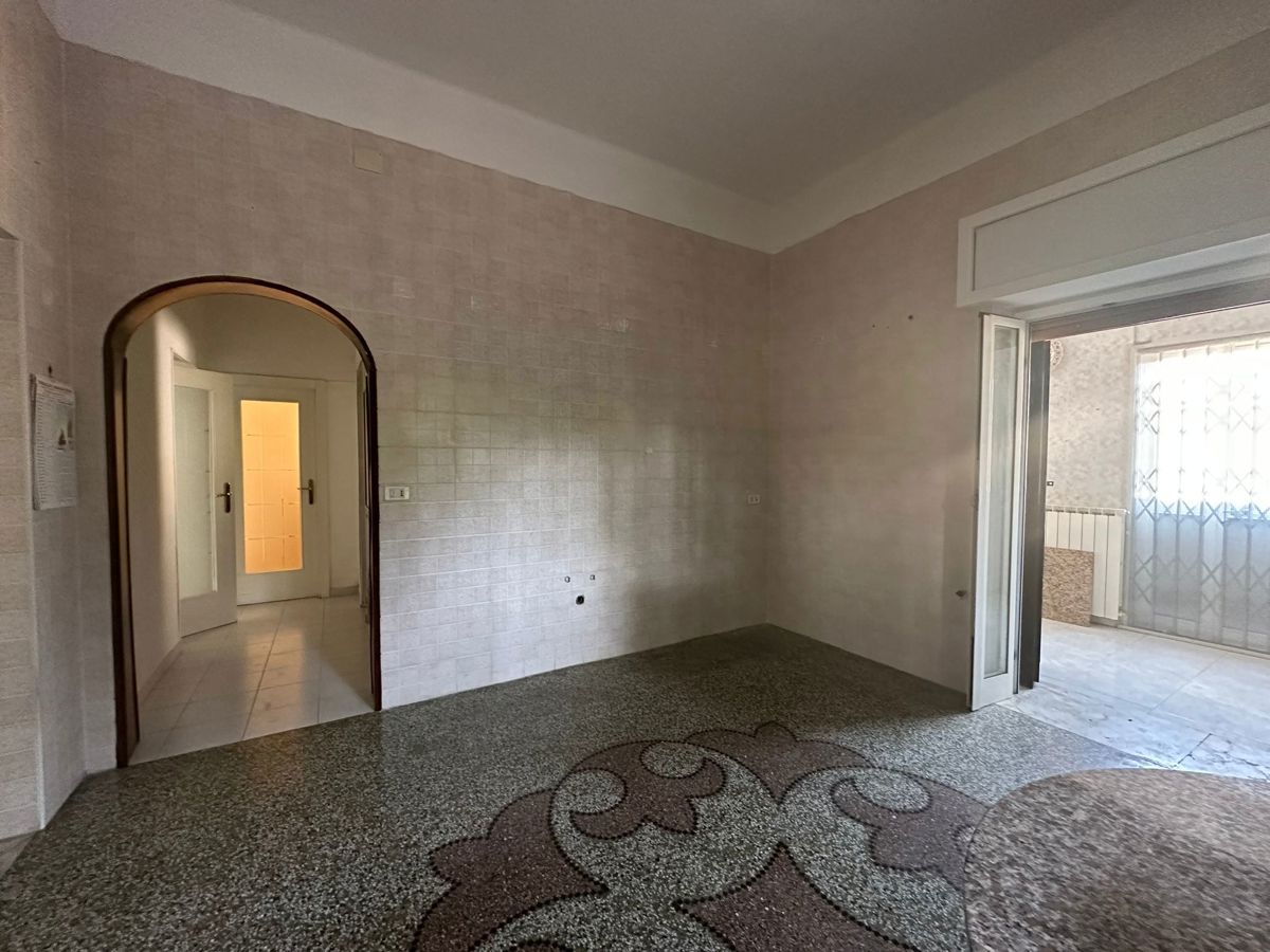 Foto 31 di 44 - Villa in vendita a Taranto