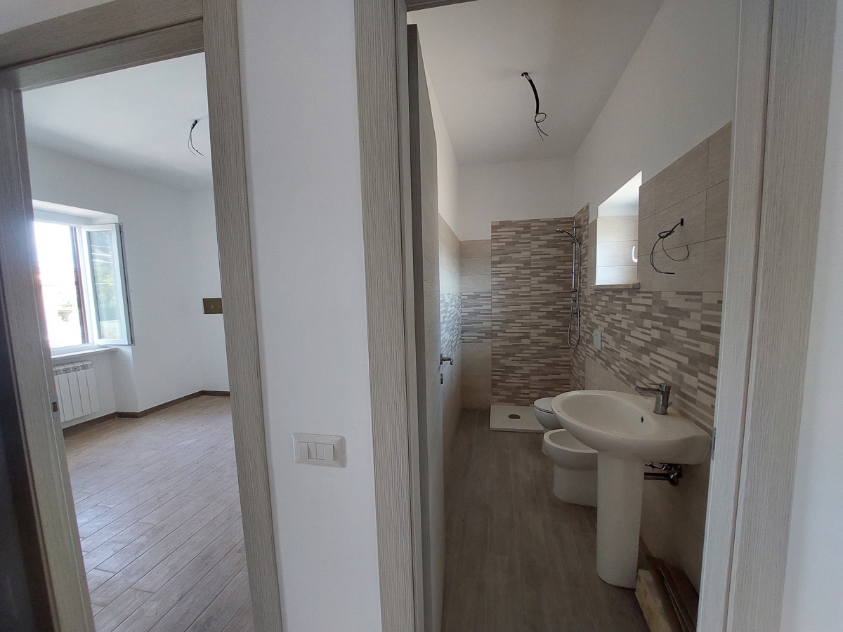 Foto 15 di 20 - Appartamento in vendita a Ciampino