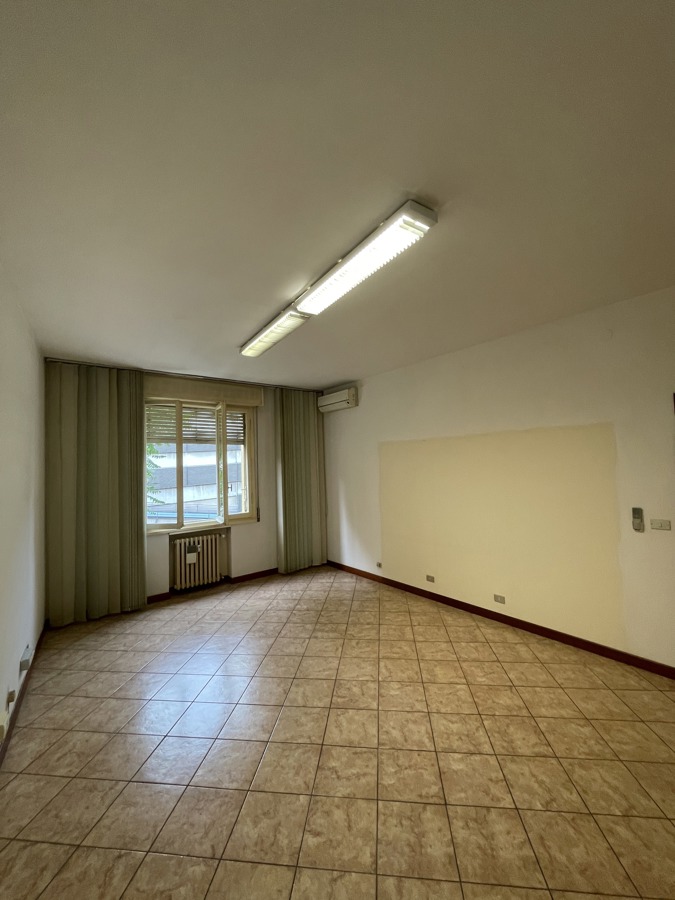 Foto 10 di 23 - Appartamento in vendita a Modena
