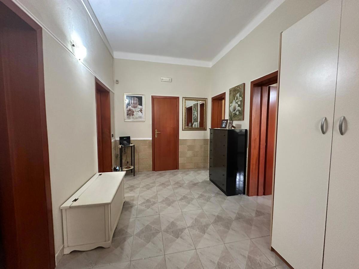 Foto 5 di 30 - Villa in vendita a Taranto
