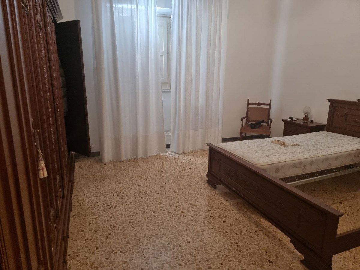 Foto 3 di 14 - Appartamento in vendita a Taranto