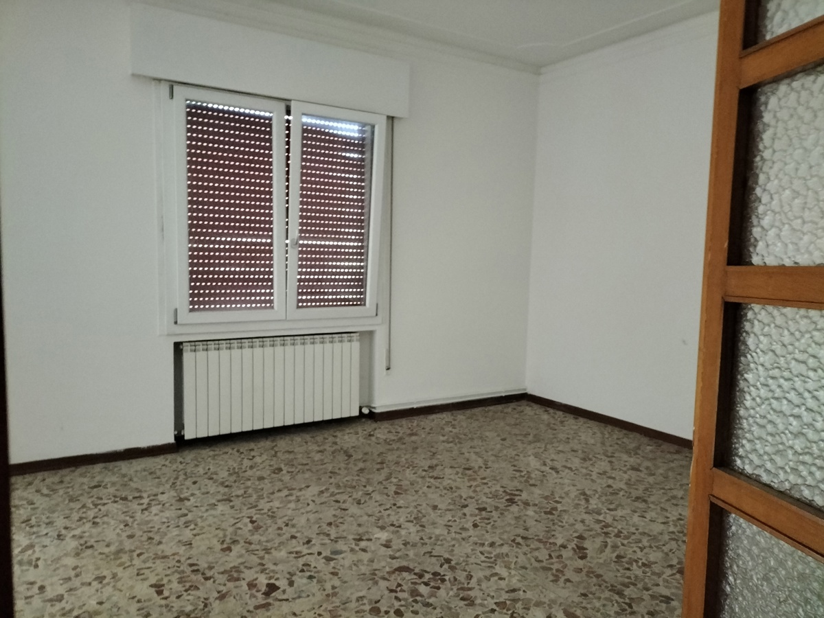 Foto 27 di 32 - Appartamento in vendita a Rovigo