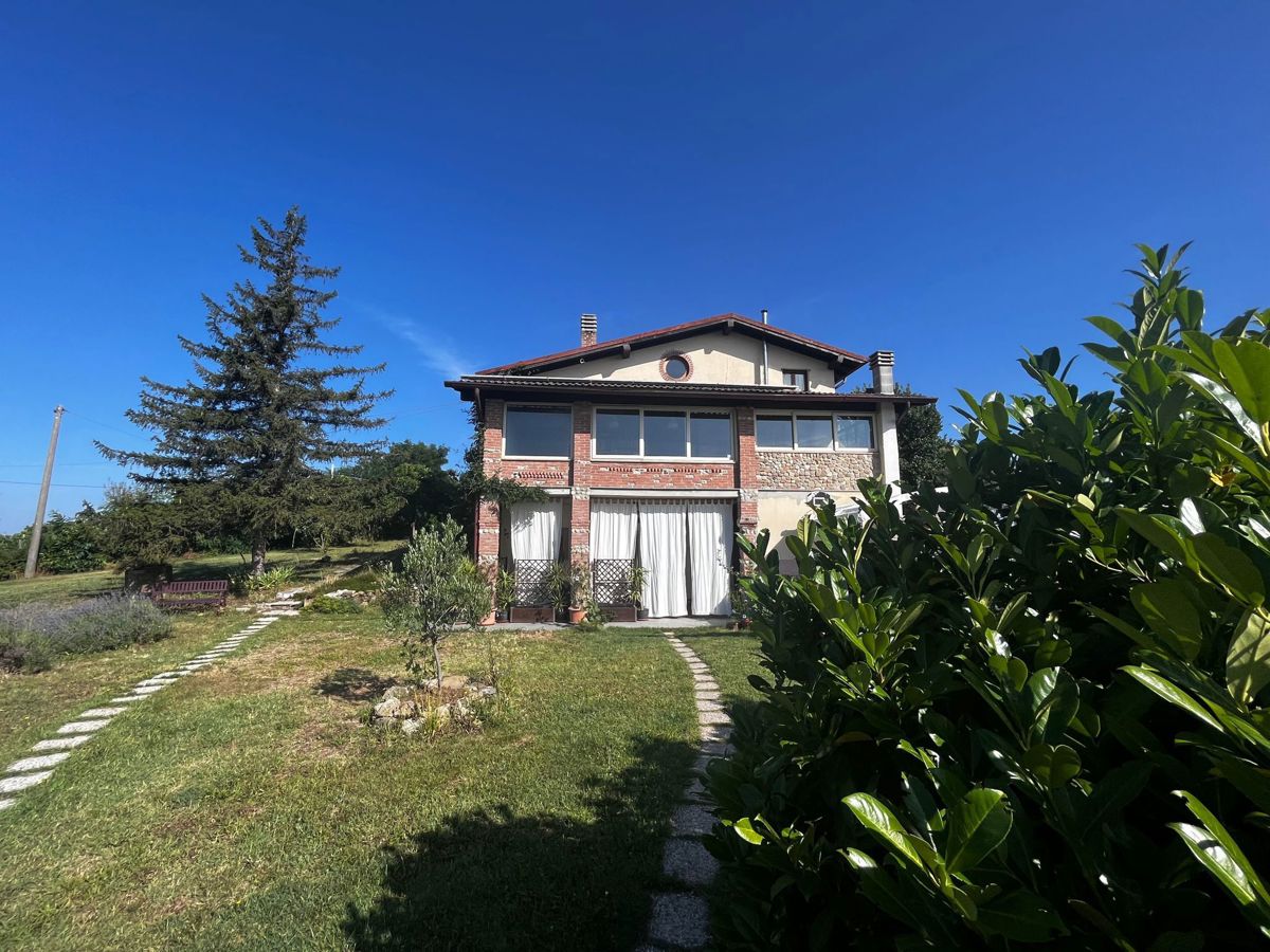 Vendita Villa unifamiliare Casa/Villa Montecalvo Versiggia Via Casone, 3 435458