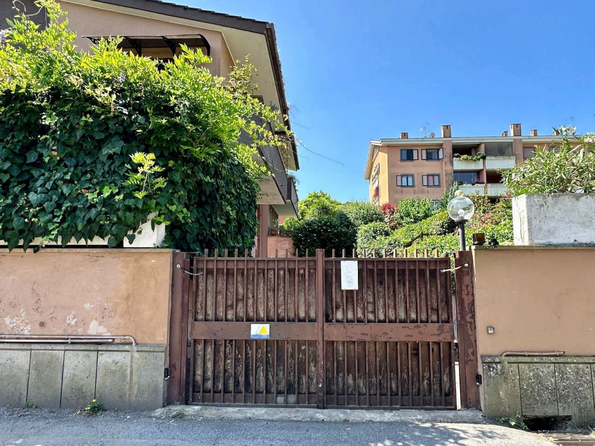 Foto 30 di 36 - Villa a schiera in vendita a Roma