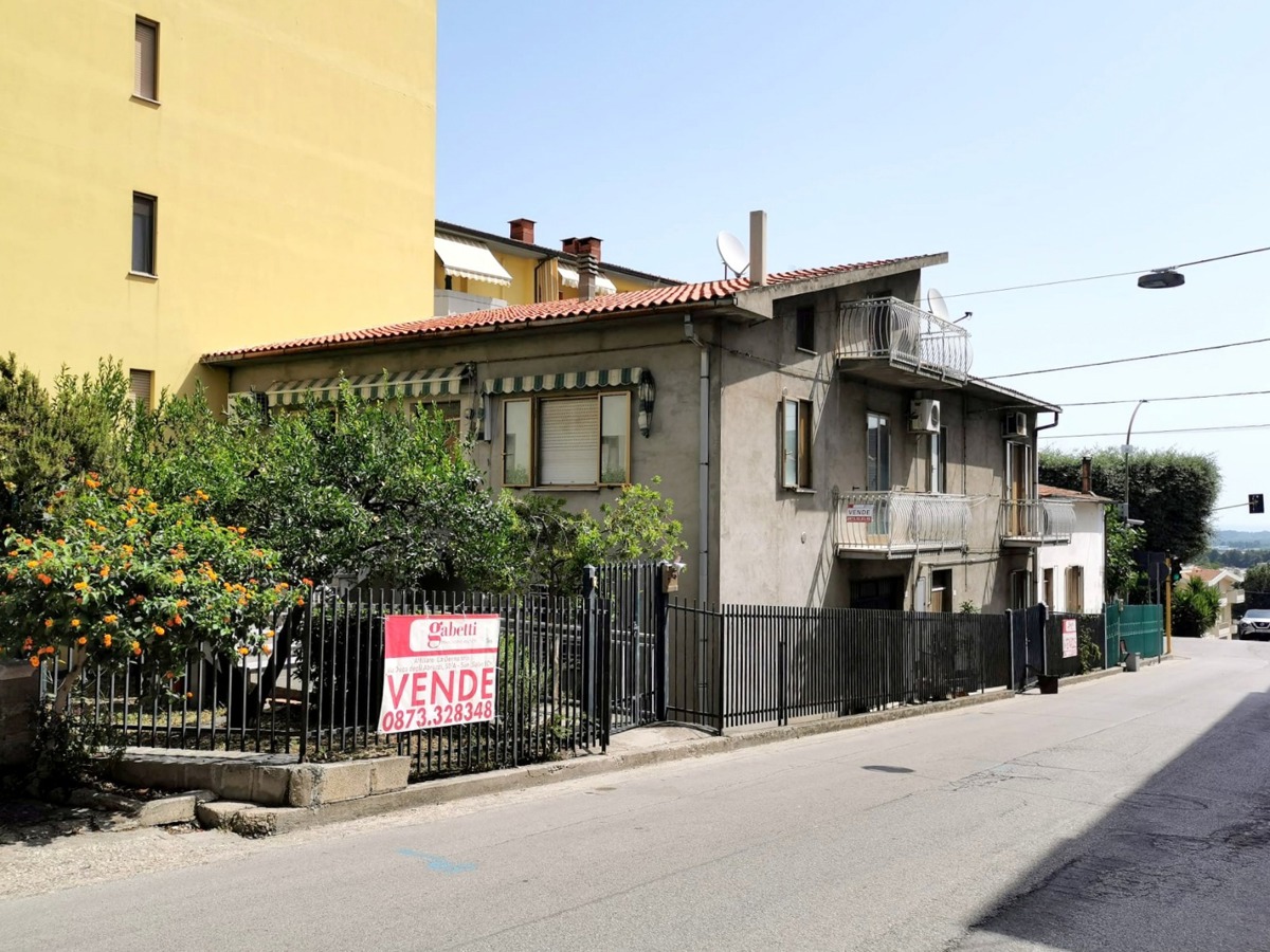 Foto 2 di 21 - Casa indipendente in vendita a San Salvo