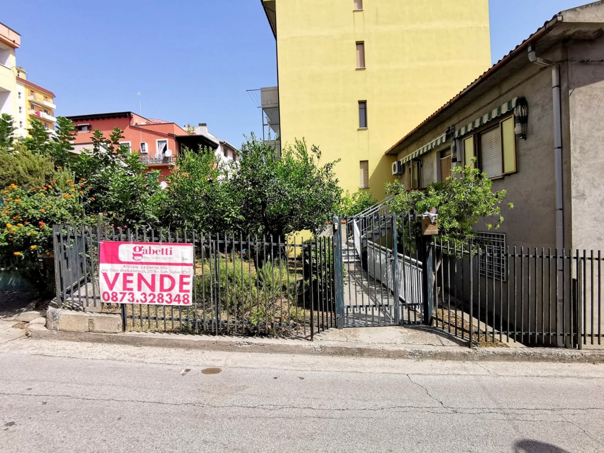 Foto 3 di 21 - Casa indipendente in vendita a San Salvo