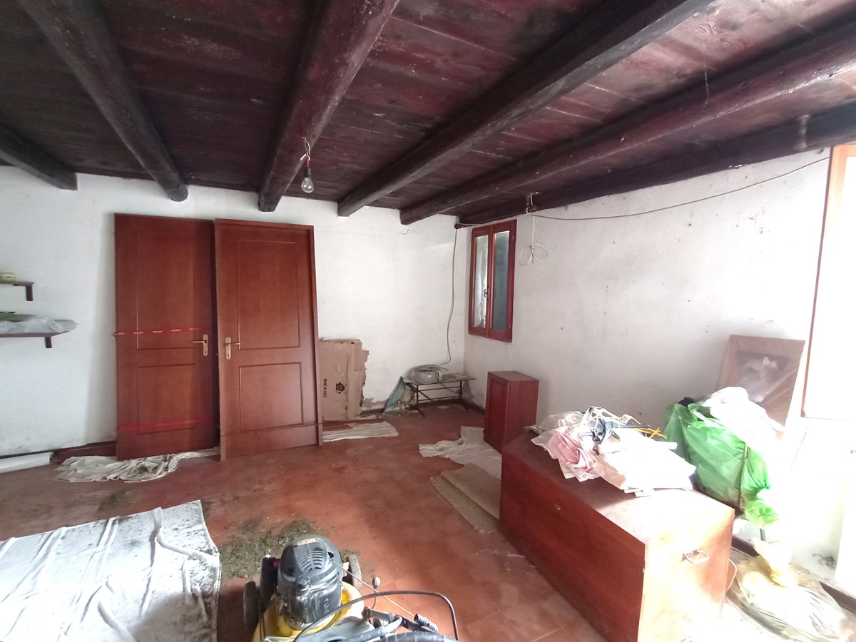 Foto 9 di 18 - Casa indipendente in vendita a Pettorazza Grimani