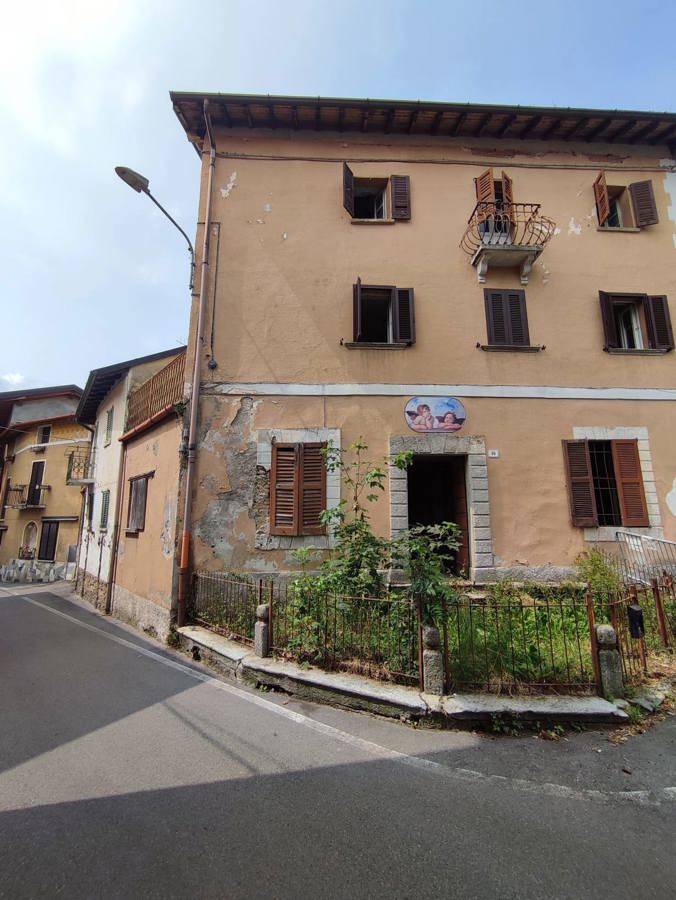 Foto 24 di 27 - Casa indipendente in vendita a Alta Valle Intelvi