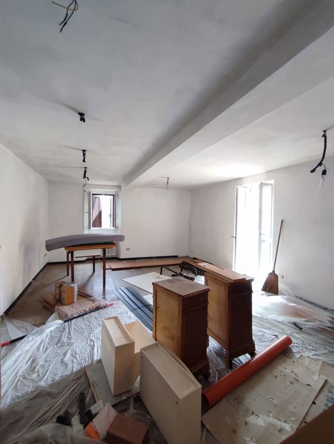 Foto 1 di 27 - Casa indipendente in vendita a Alta Valle Intelvi