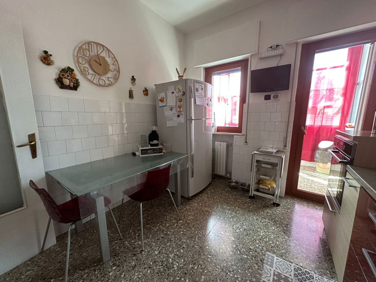 Foto 24 di 48 - Appartamento in vendita a Taranto