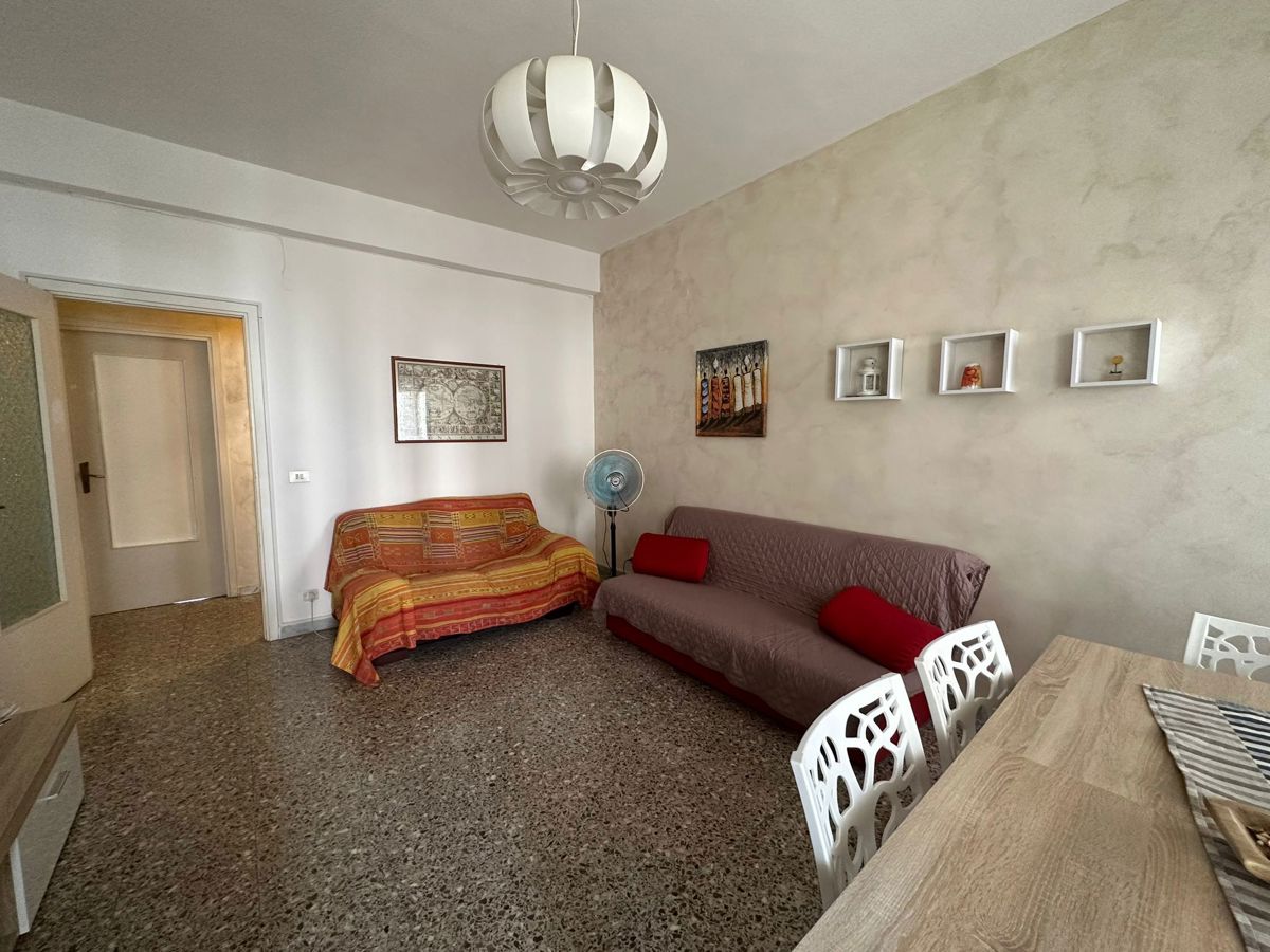 Foto 18 di 48 - Appartamento in vendita a Taranto