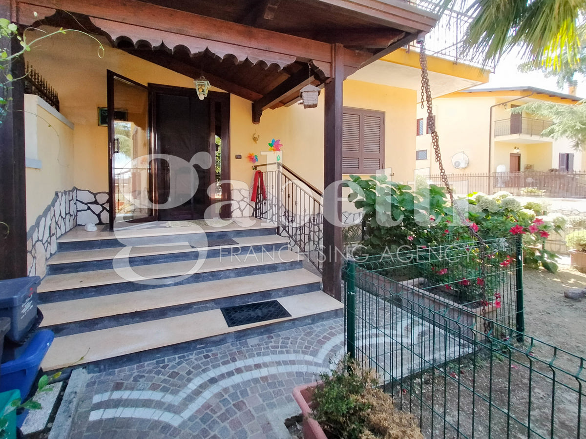 Foto 6 di 22 - Villa a schiera in vendita a Giugliano in Campania
