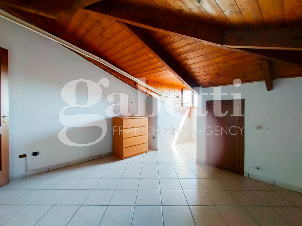Foto 19 di 22 - Villa a schiera in vendita a Giugliano in Campania